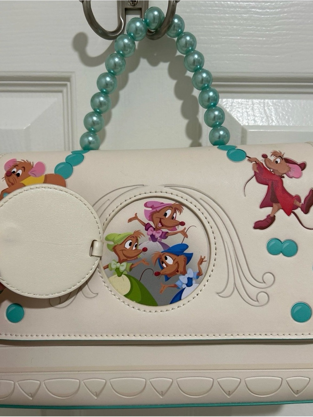 Loungefly Disney Cinderella Gus and Jaq Bead Handle Crossbody Bag - Picture 4 of 10